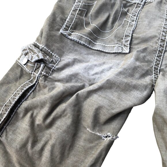 Vintage True Religion Cargo Shorts Size 38 Brown - Picture 9 of 11